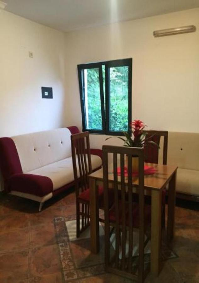 Villa Lutovac Budva Buitenkant foto